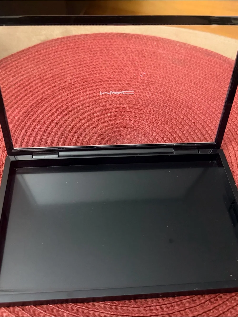 Mac Pro palette compact